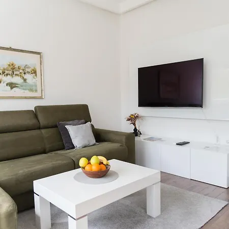 Luxapart Sirano Centar
