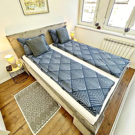 Luxapart Sirano Centar Lejlighed *